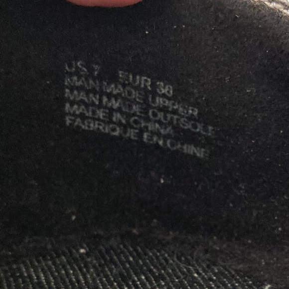 New! NWOT American Eagle Outfitters vegan leather pewter metallic ballet flats - Picture 9 of 9